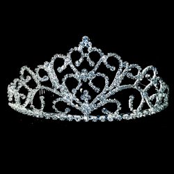 5112 Grand Hearts Tiara